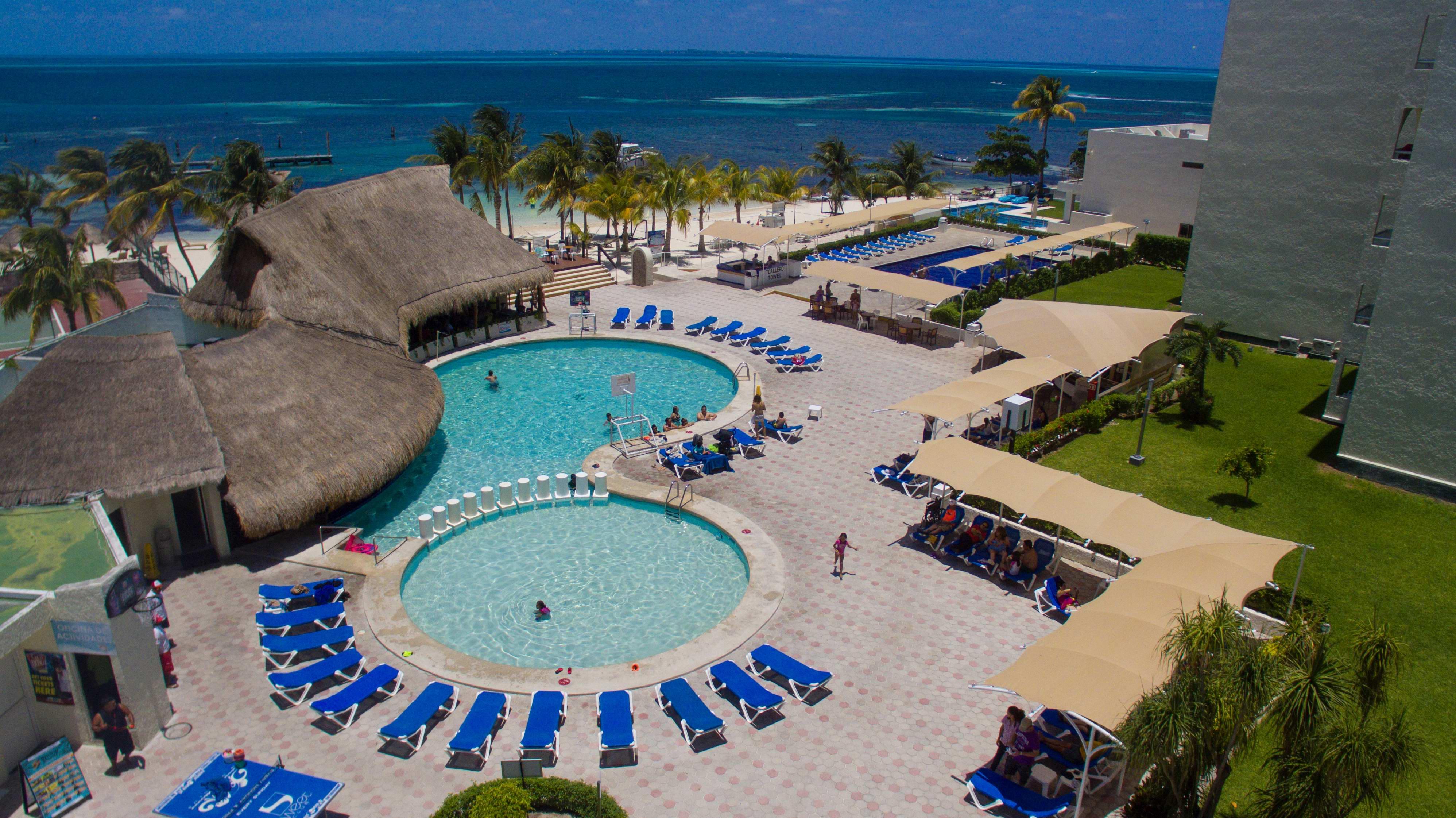 Aquamarina Beach Hotel Cancún Eksteriør bilde