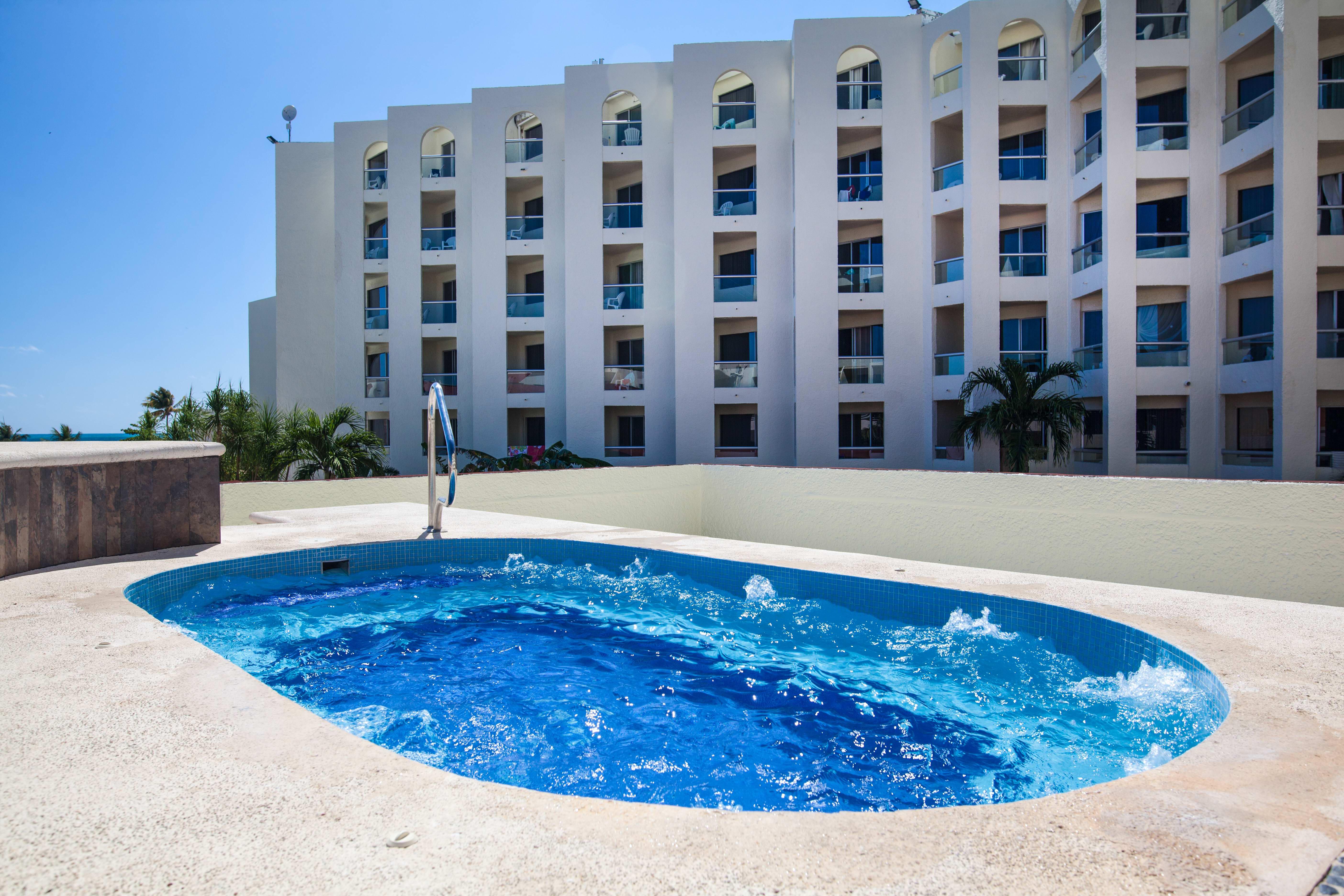 Aquamarina Beach Hotel Cancún Eksteriør bilde