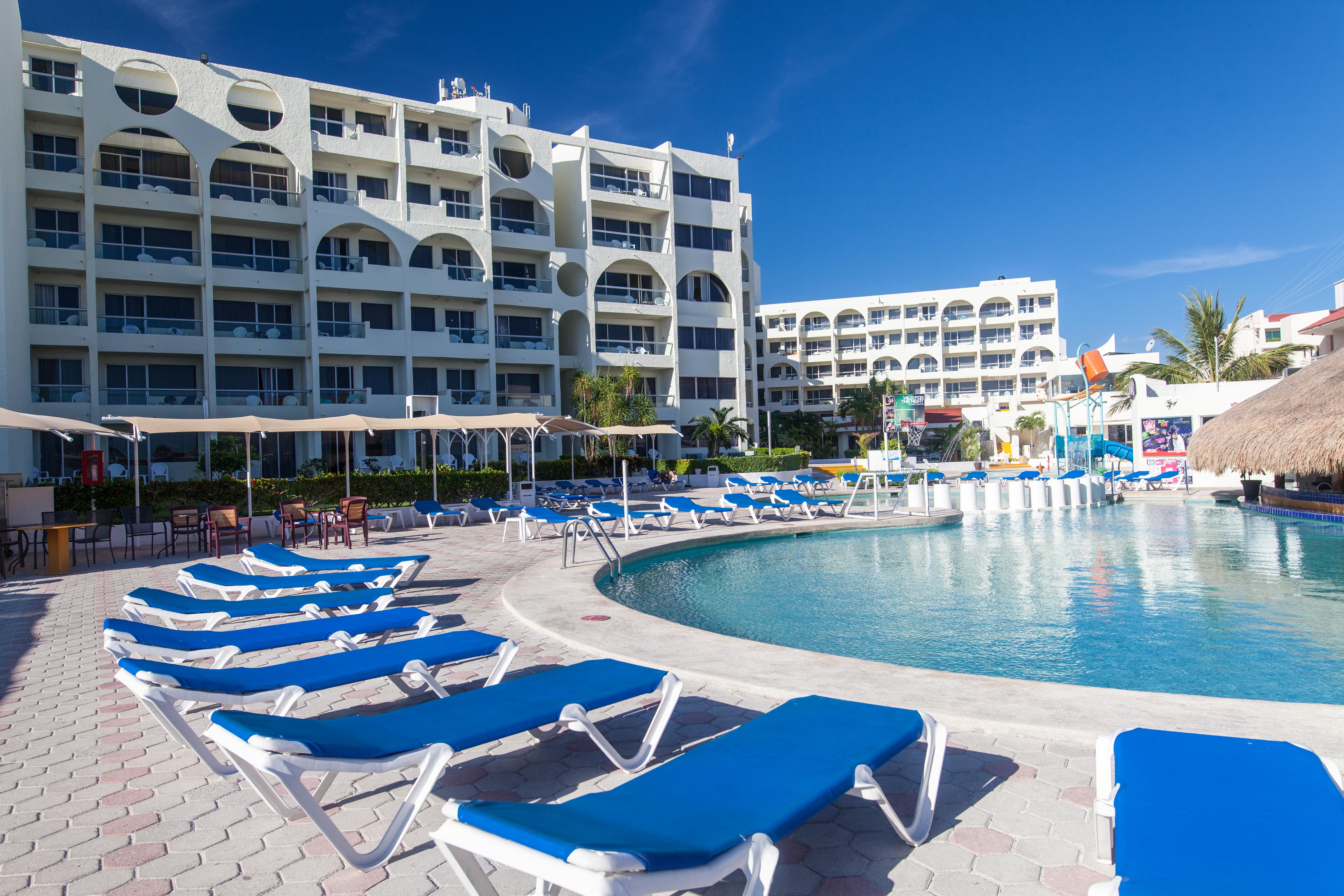 Aquamarina Beach Hotel Cancún Eksteriør bilde